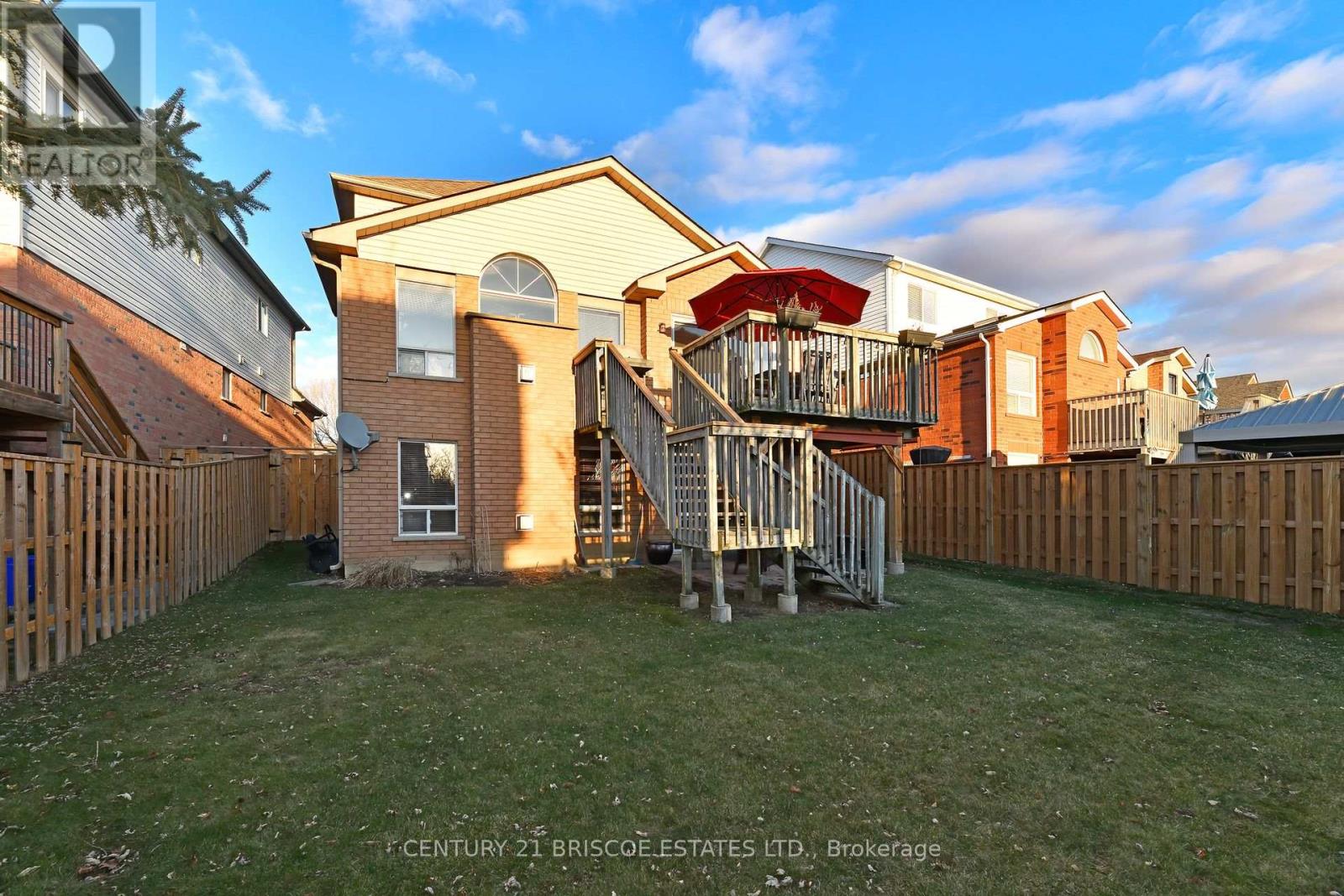 30 Foundry Lane, Whitby, Ontario  L1P 1M5 - Photo 40 - E11892779