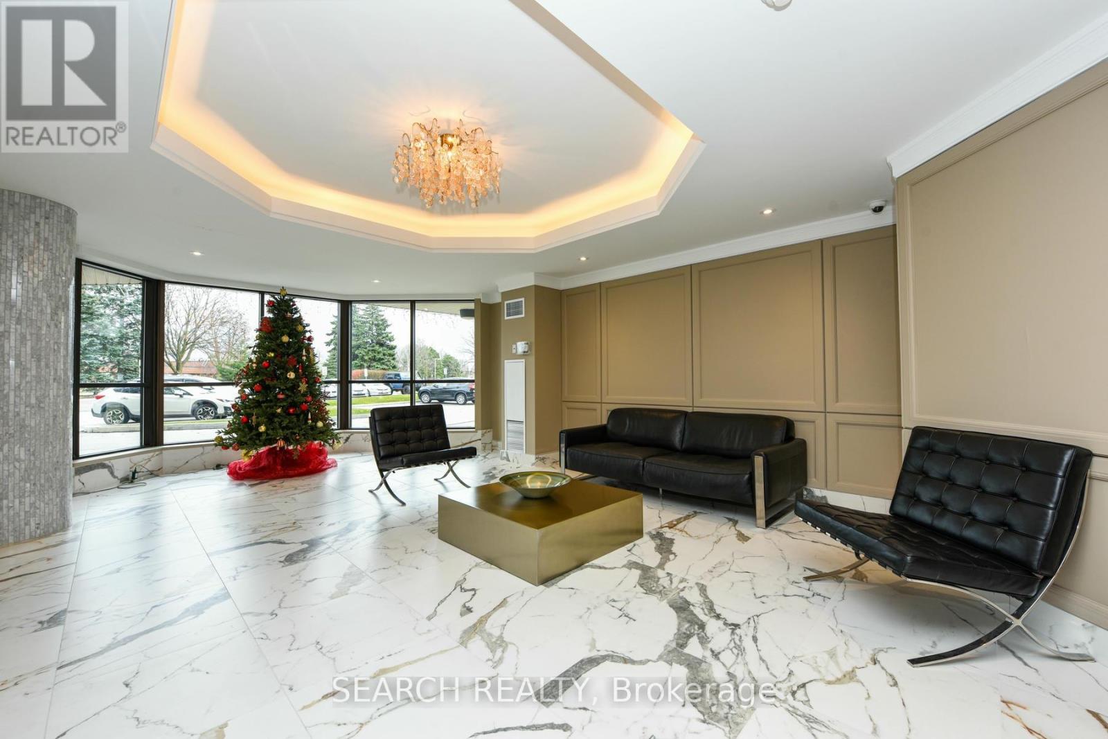 Property at 101 - 1155 BOUGH BEECHES BOULEVARD image 2