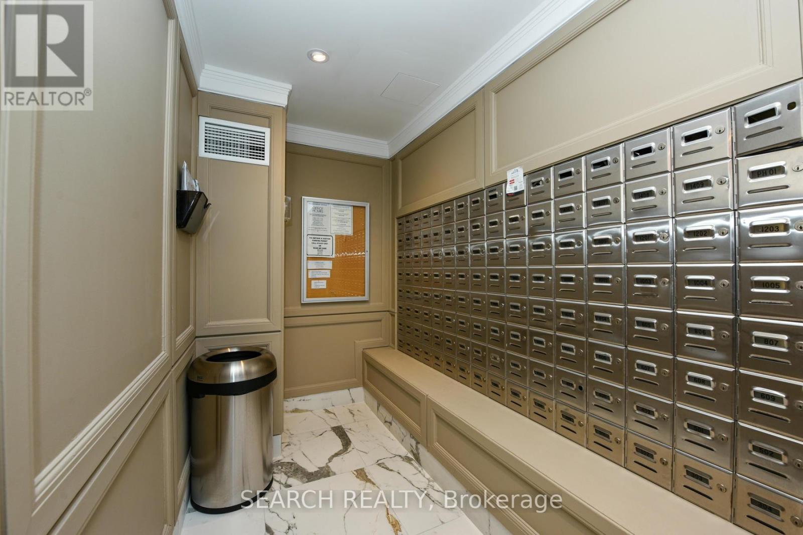 Property at 101 - 1155 BOUGH BEECHES BOULEVARD image 4