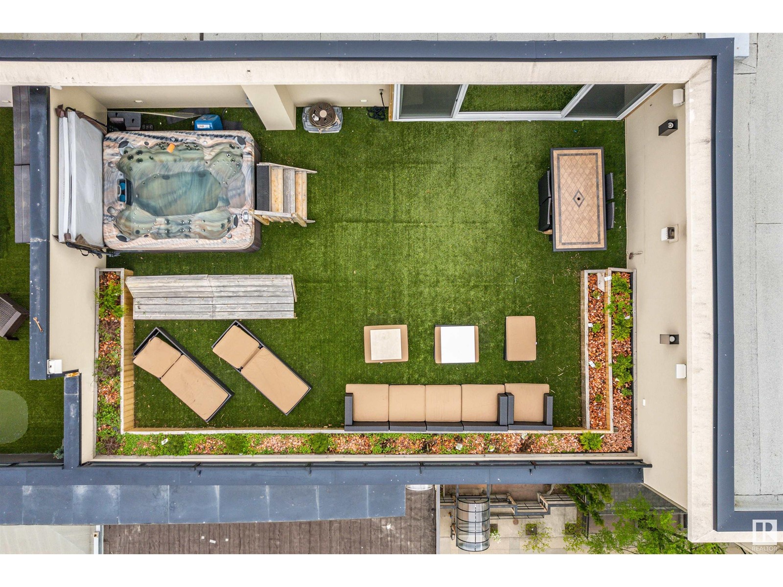 Property at #1801 9939 109 ST NW image 3