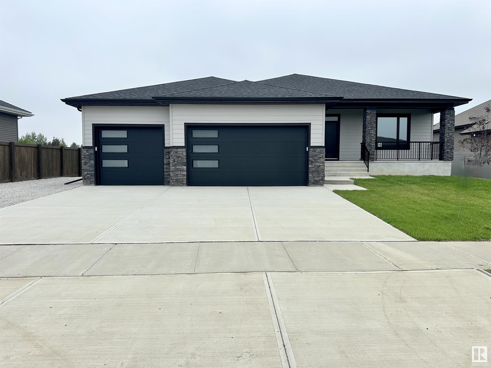 6 HAYFIELD GV, Ardrossan, Alberta