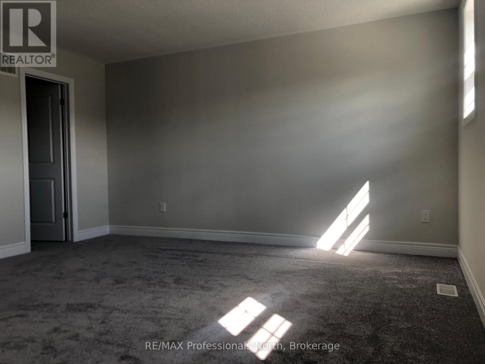 225 Wild Rose Drive, Gravenhurst, Ontario  P1P 0B4 - Photo 10 - X11892820