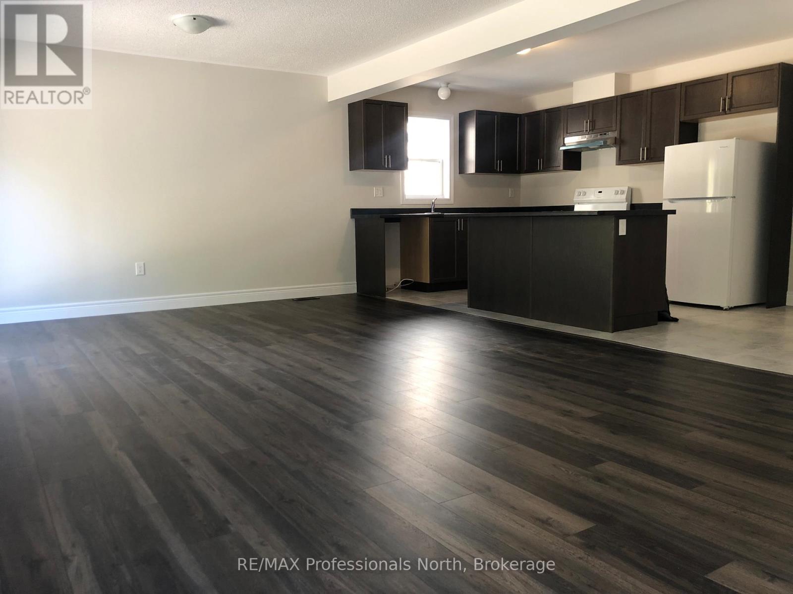 225 Wild Rose Drive, Gravenhurst, Ontario  P1P 0B4 - Photo 4 - X11892820