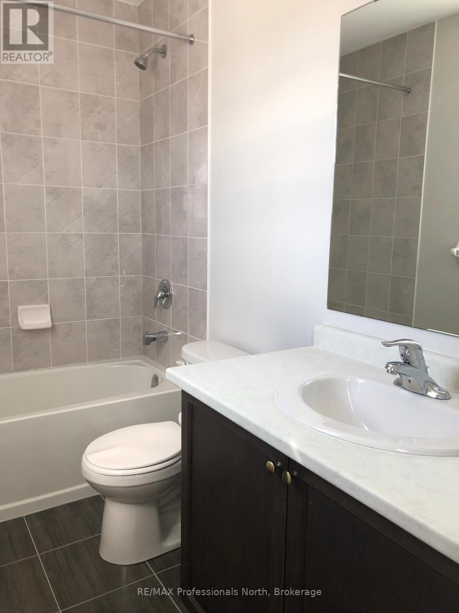 225 Wild Rose Drive, Gravenhurst, Ontario  P1P 0B4 - Photo 8 - X11892820