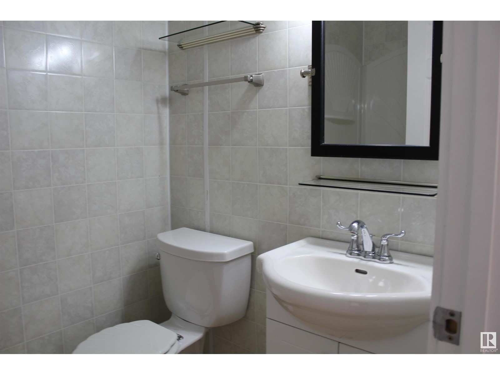 Property at 5129 58 AV image 5