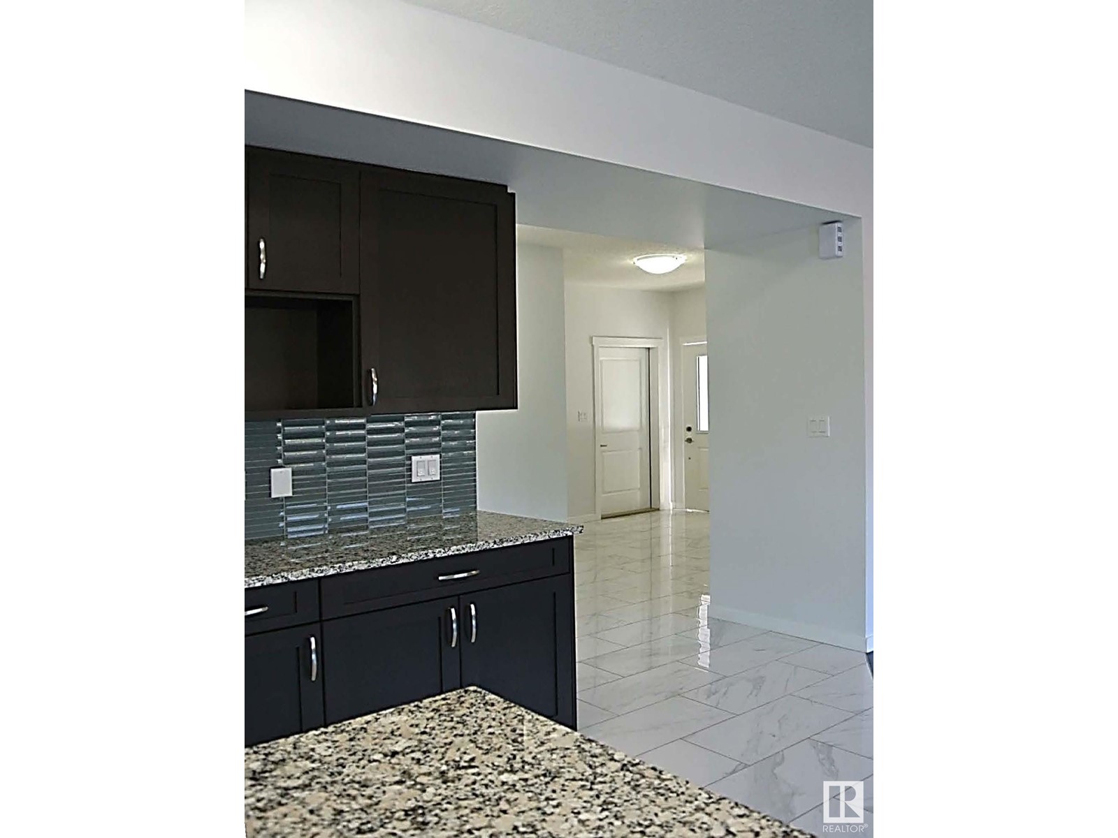 Property at 7306 CREIGHTON CL SW image 3