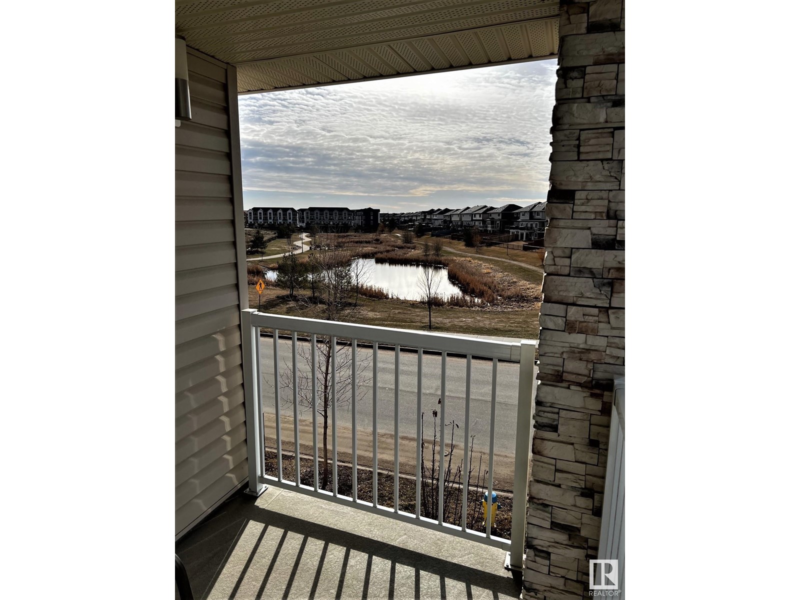 Property at 7315 CREIGHTON CL SW image 3