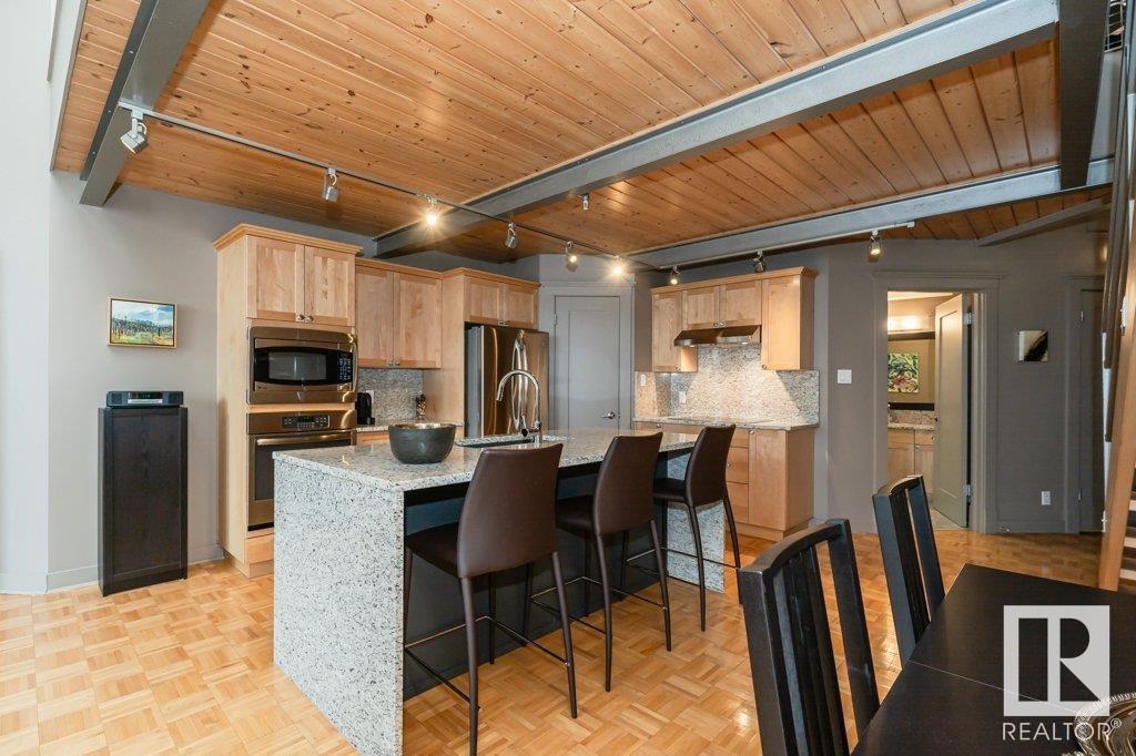 Property at #203 10009 102 AV NW image 4