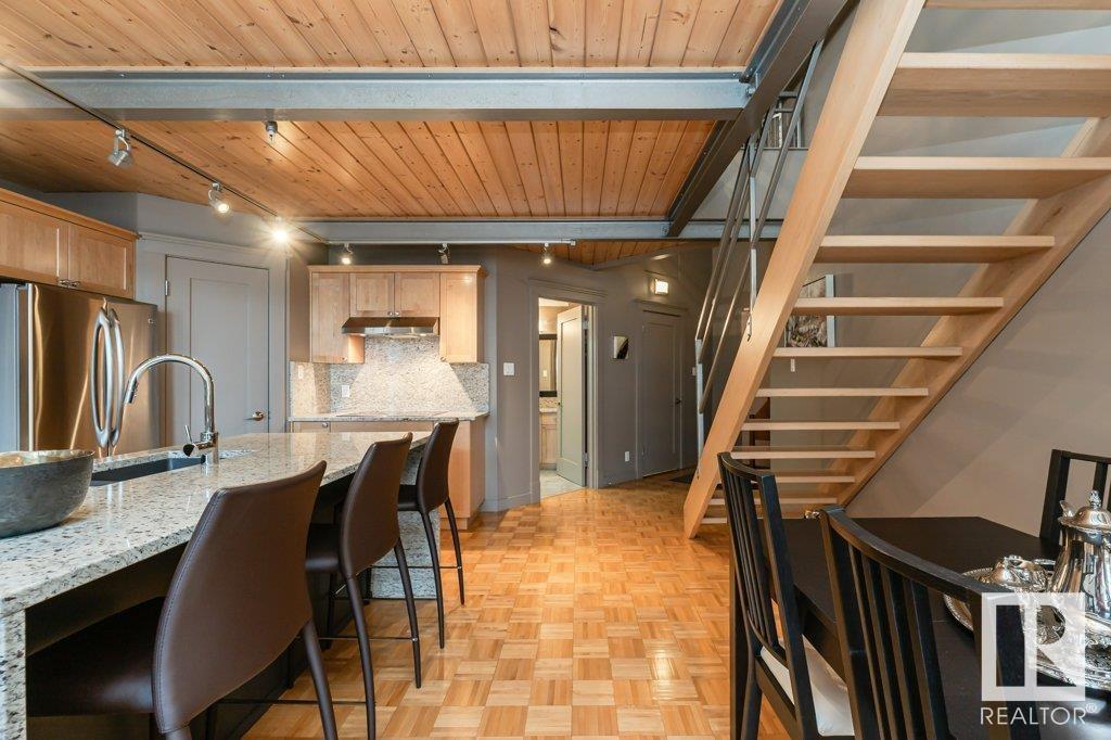Property at #203 10009 102 AV NW image 1