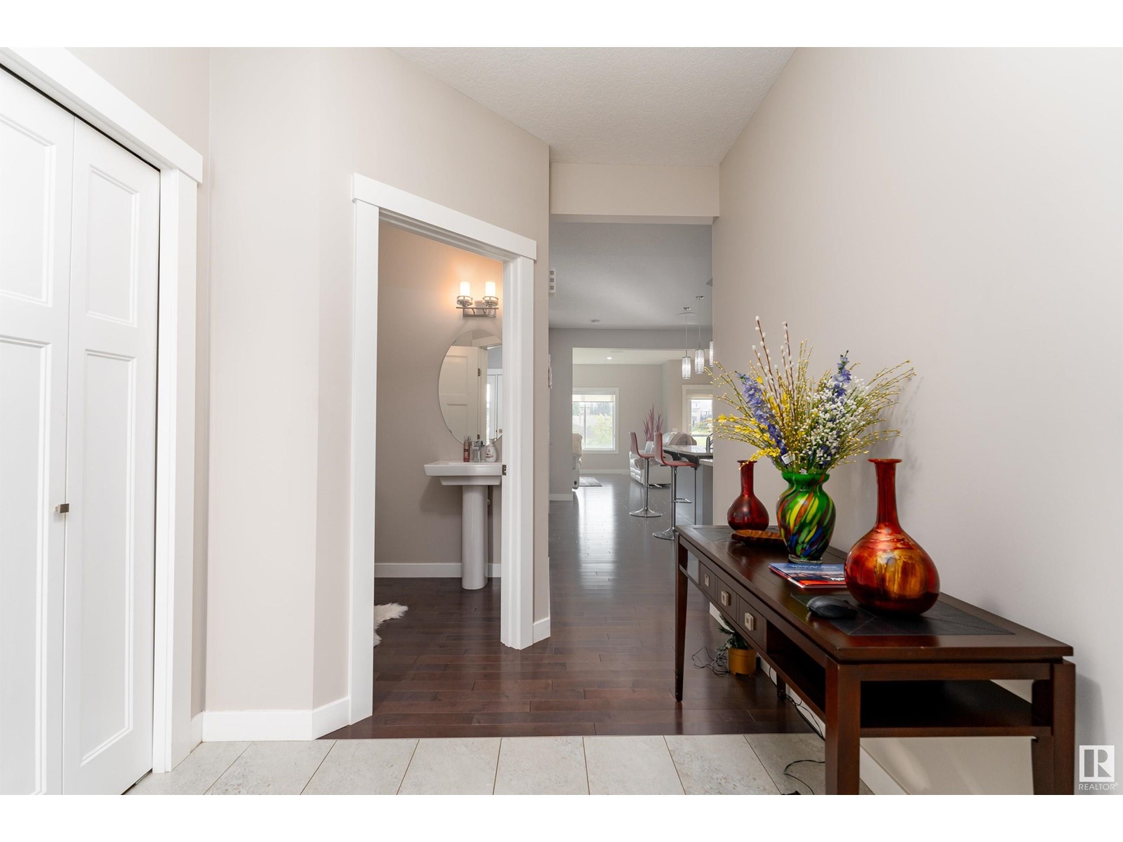 Property at 99 HILLDOWNS DR image 5