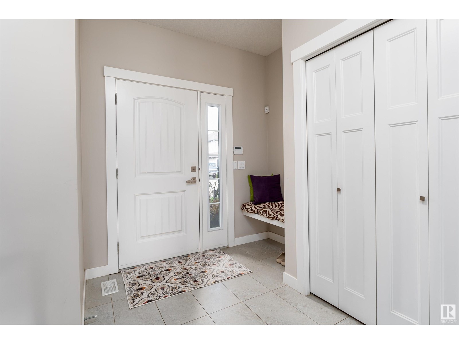 Property at 99 HILLDOWNS DR image 4