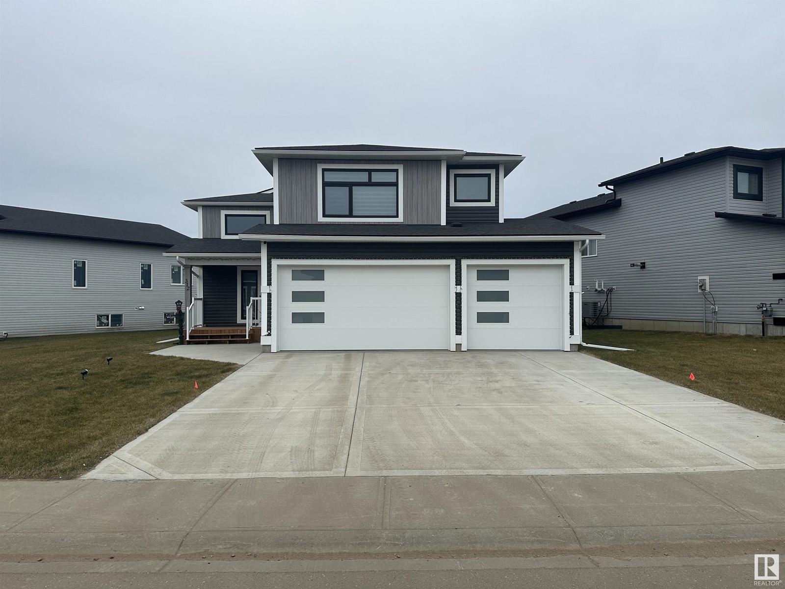 Property at 301 Fundy WY image 1