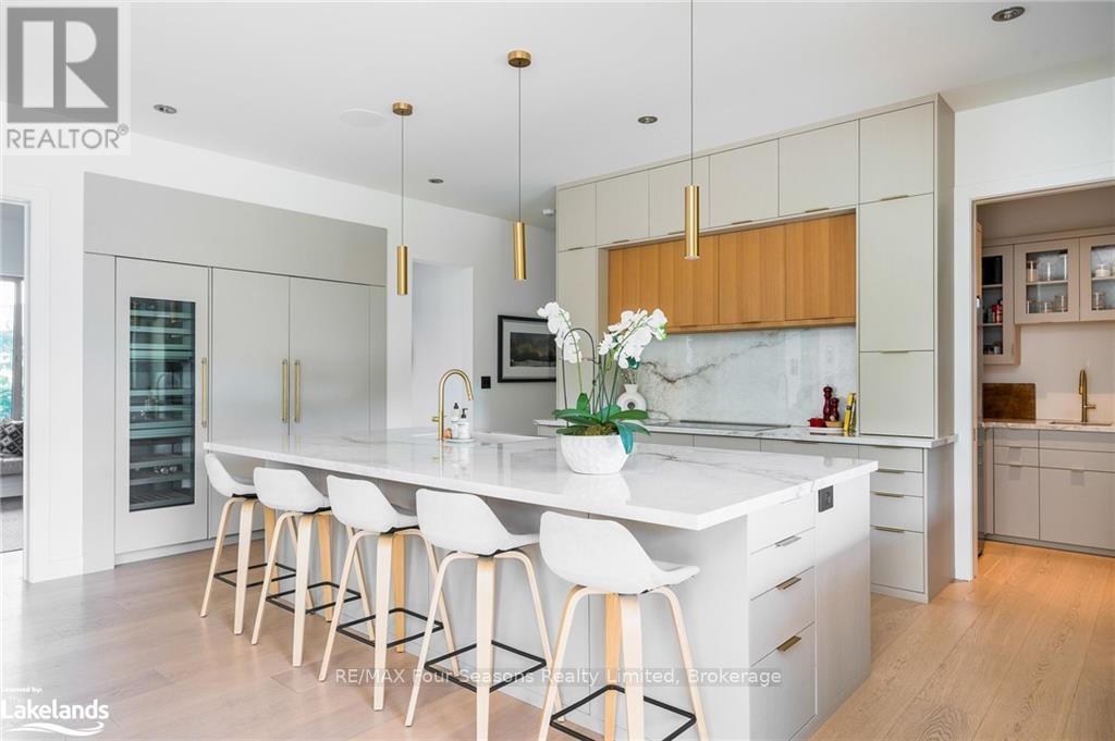 104 Grindelwald Court, Blue Mountains, Ontario  L9Y 0Z8 - Photo 11 - X10440024