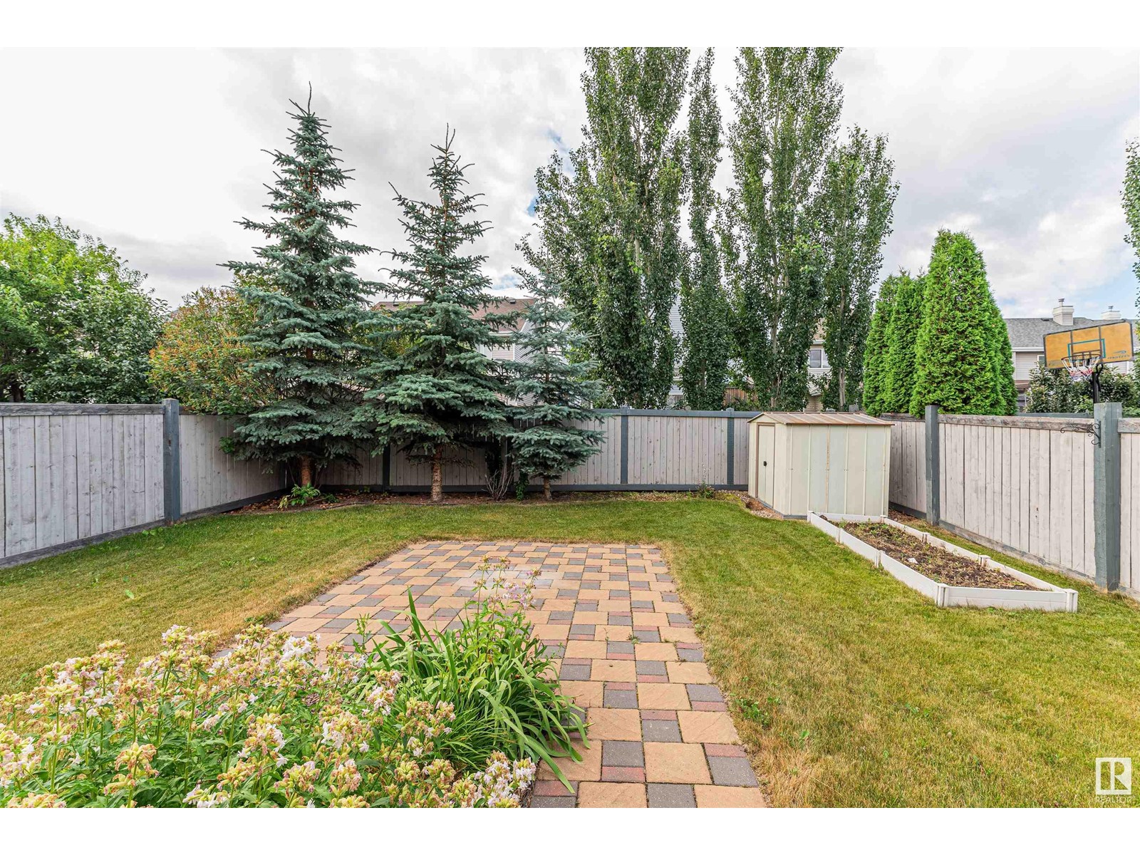 8603 11 Av Sw, Edmonton, Alberta  T6X 1J4 - Photo 24 - E4409212