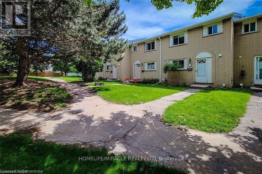 62 RIVERDALE Drive Unit# 26, Hamilton, Ontario
