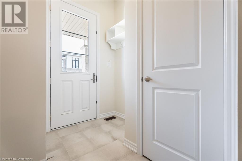 1405 Oakmont Common, Burlington, Ontario  L7P 0V8 - Photo 3 - 40685275