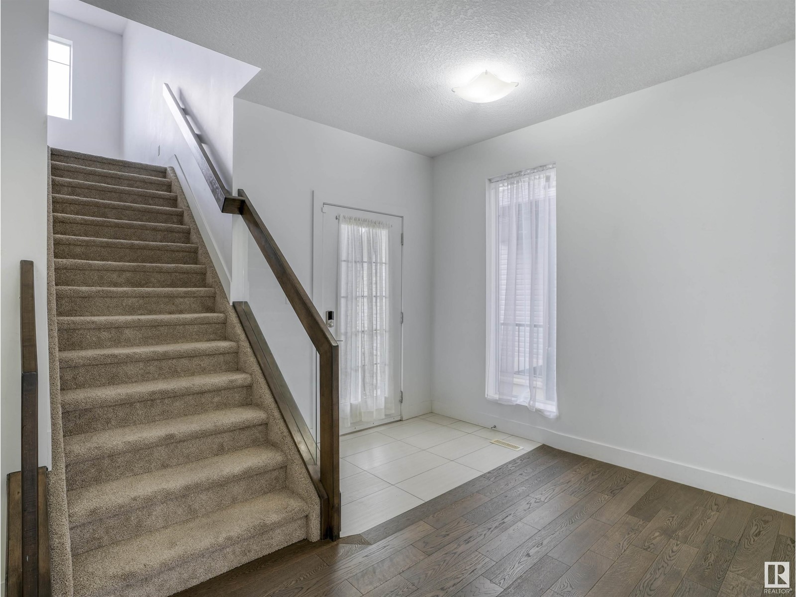 272 Fraser Wy Nw, Edmonton, Alberta  T5Y 0Y5 - Photo 31 - E4408913