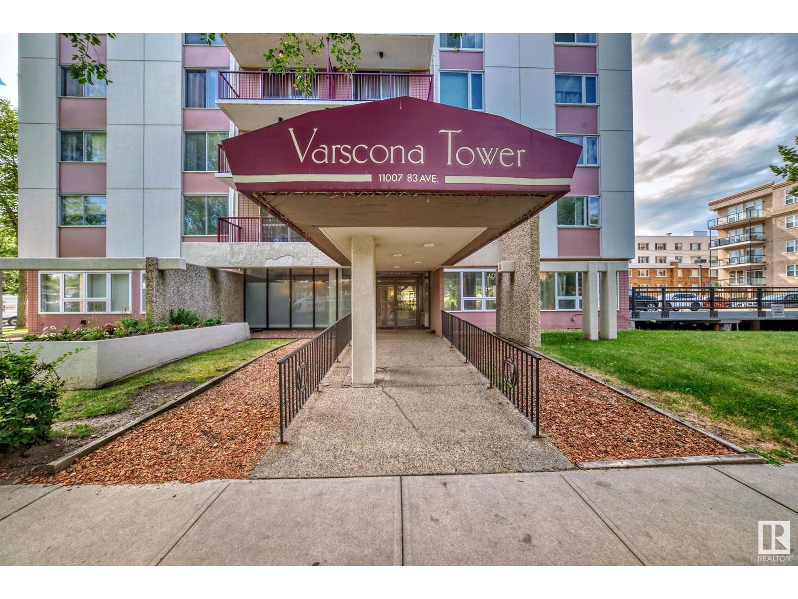 #404 11007 83 Av Nw, Edmonton, Alberta  T6G 0T9 - Photo 1 - E4410891