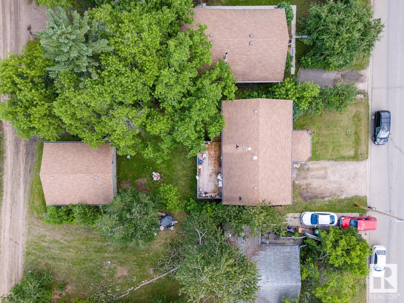 Property at 1010 16 AV image 2