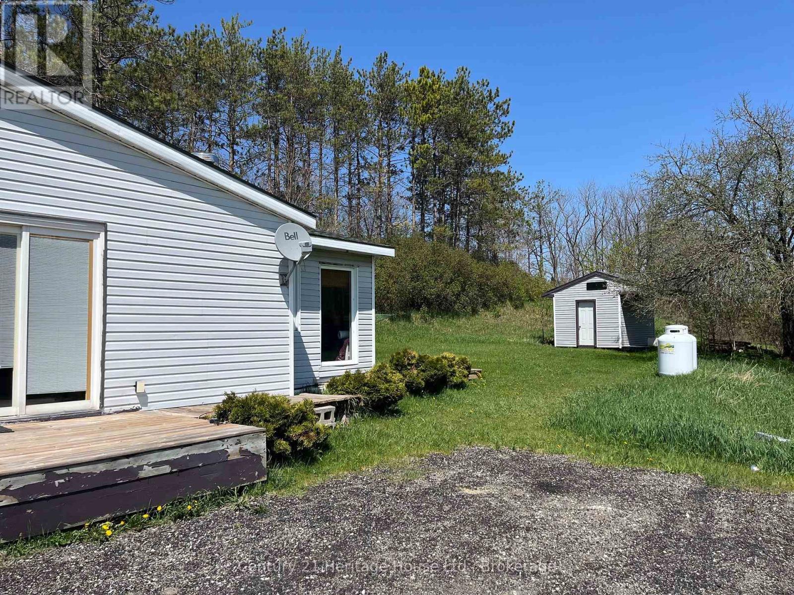 633455 Artemesia-Glenelg T Line, Grey Highlands, Ontario  N0C 1K0 - Photo 3 - X11892914