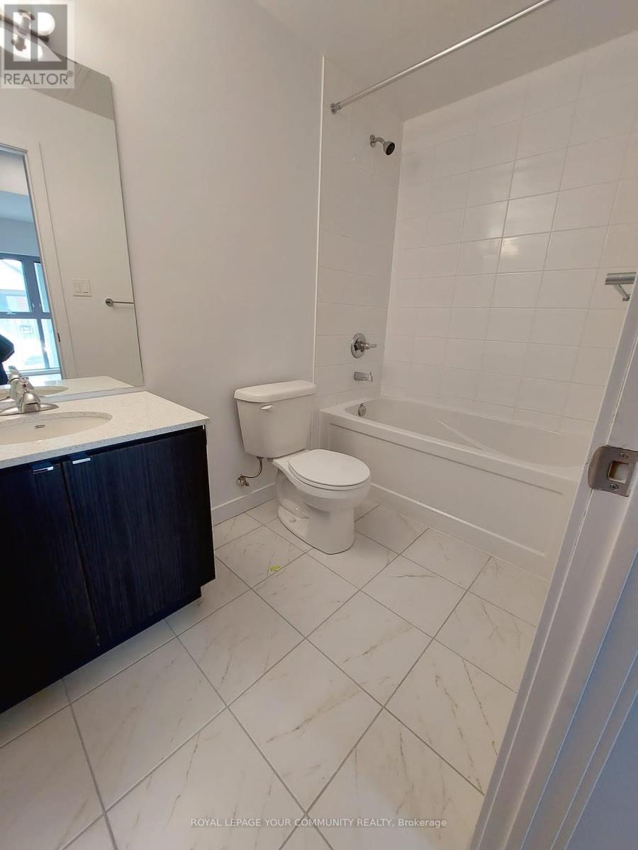 102 - 2433 Dufferin Street S, Toronto, Ontario  M6E 3T3 - Photo 11 - W11892937