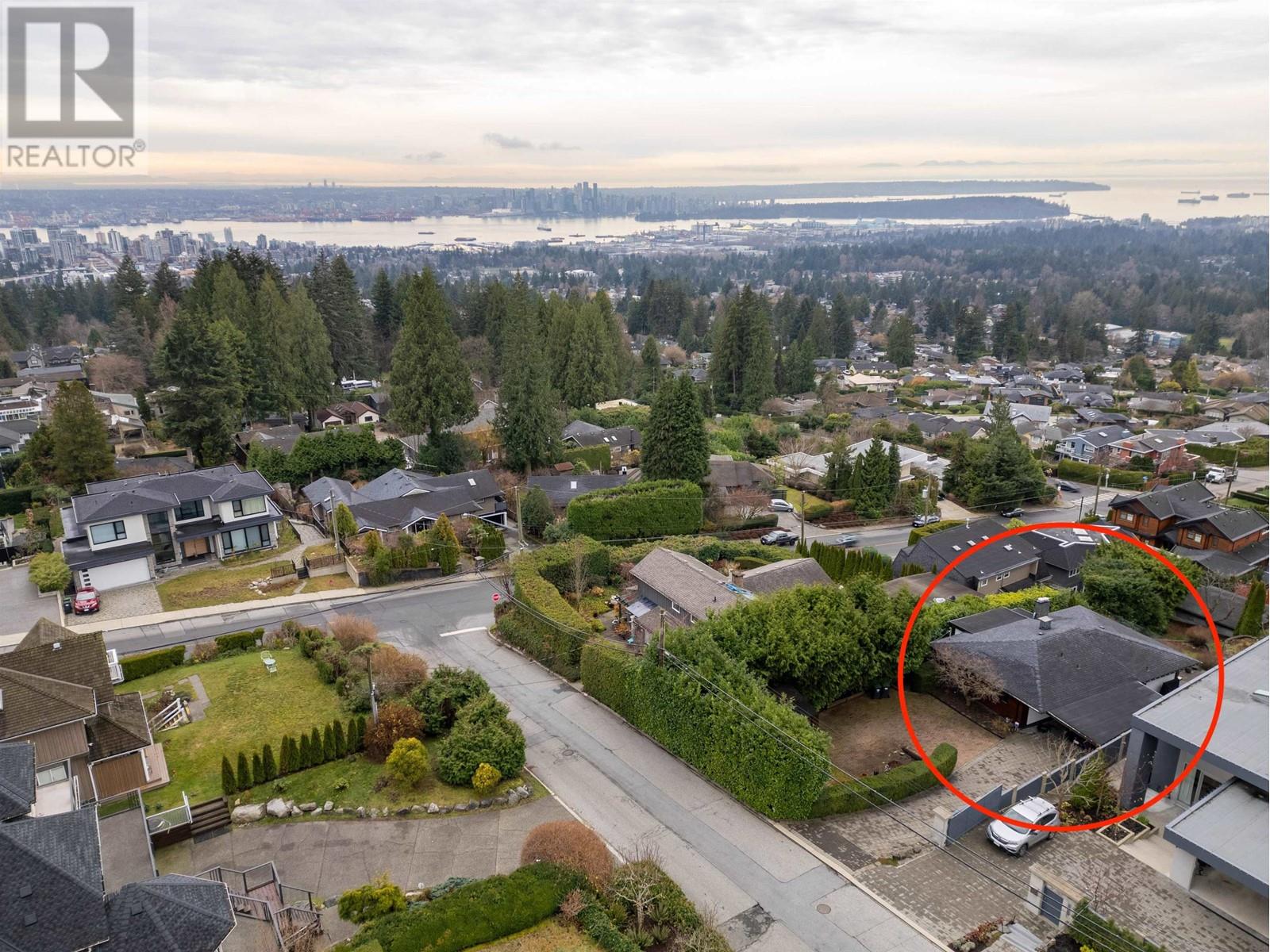 3757 St Pauls Avenue, North Vancouver, British Columbia  V7N 1T2 - Photo 30 - R2950341