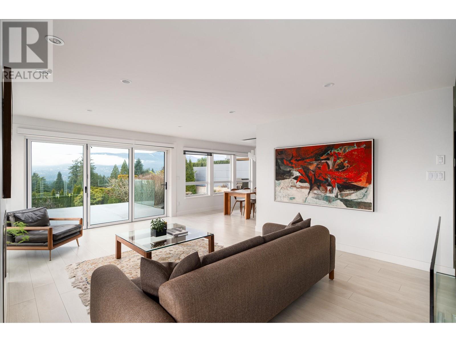 3757 St Pauls Avenue, North Vancouver, British Columbia  V7N 1T2 - Photo 8 - R2950341