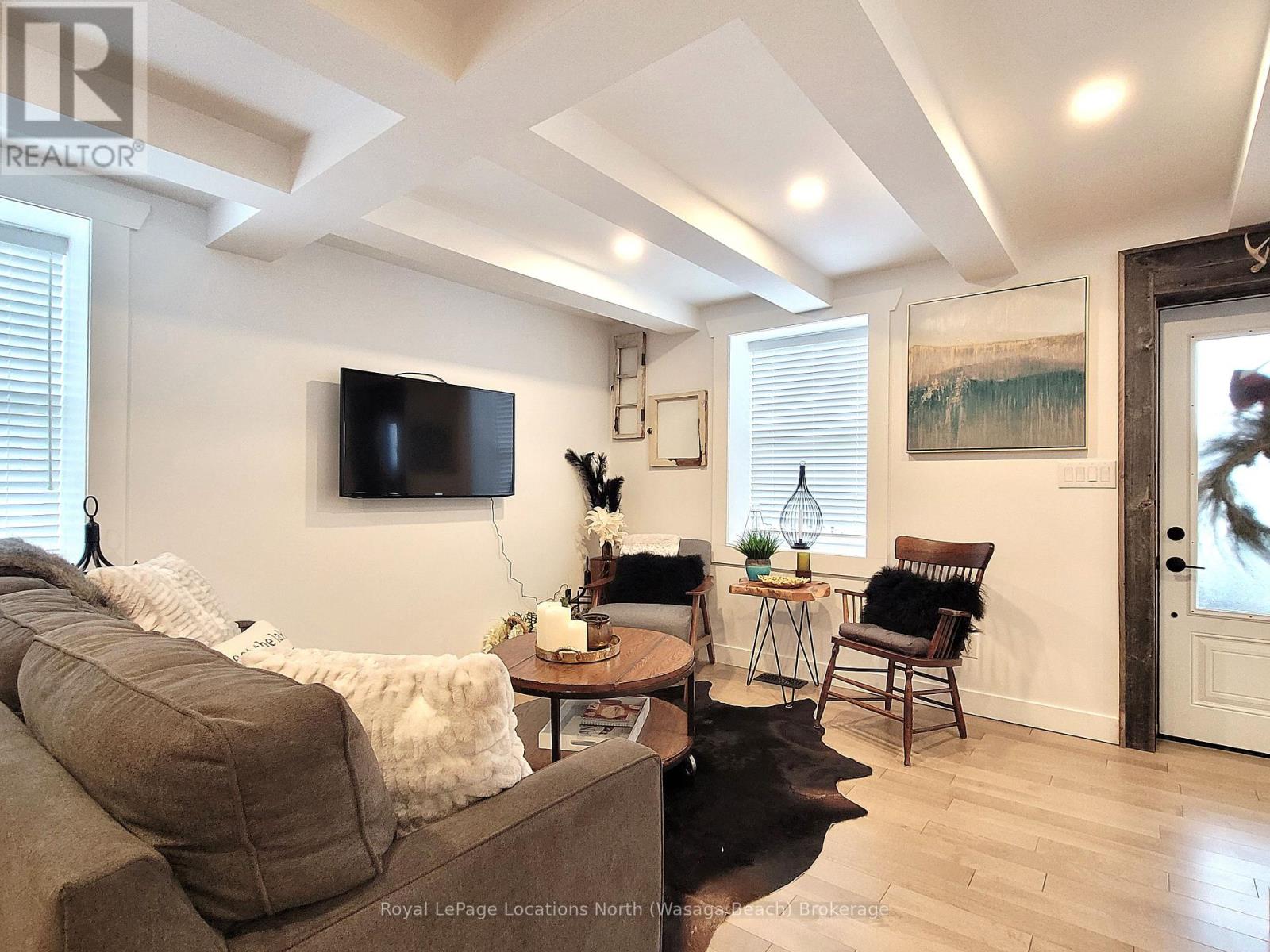 347 Balm Beach Road W, Tiny, Ontario  L0L 2J0 - Photo 19 - S11892364