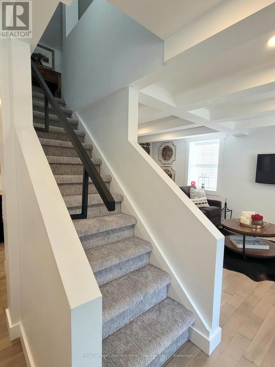 347 Balm Beach Road W, Tiny, Ontario  L0L 2J0 - Photo 21 - S11892364