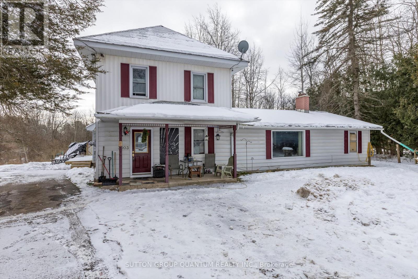 3003 Clear Lake Road, Smith-Ennismore-Lakefield, Ontario  K0L 2H0 - Photo 1 - X11891223