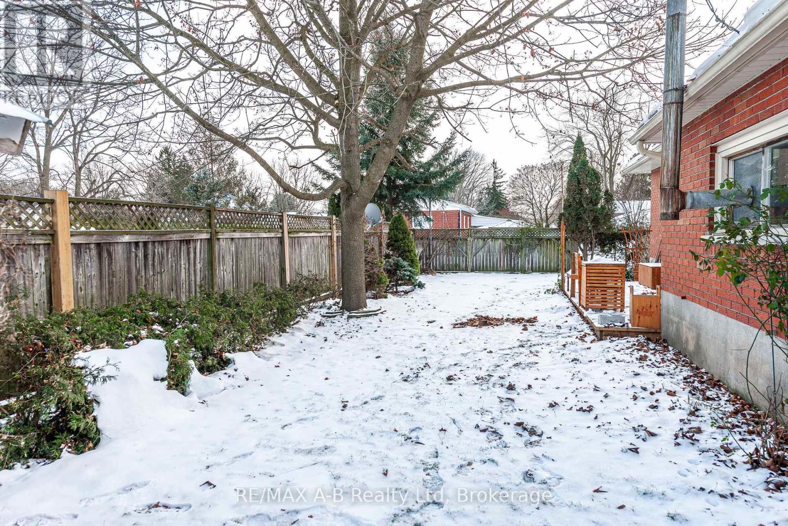 55 Huron Street S, St. Marys, Ontario  N4X 1C2 - Photo 34 - X11893008