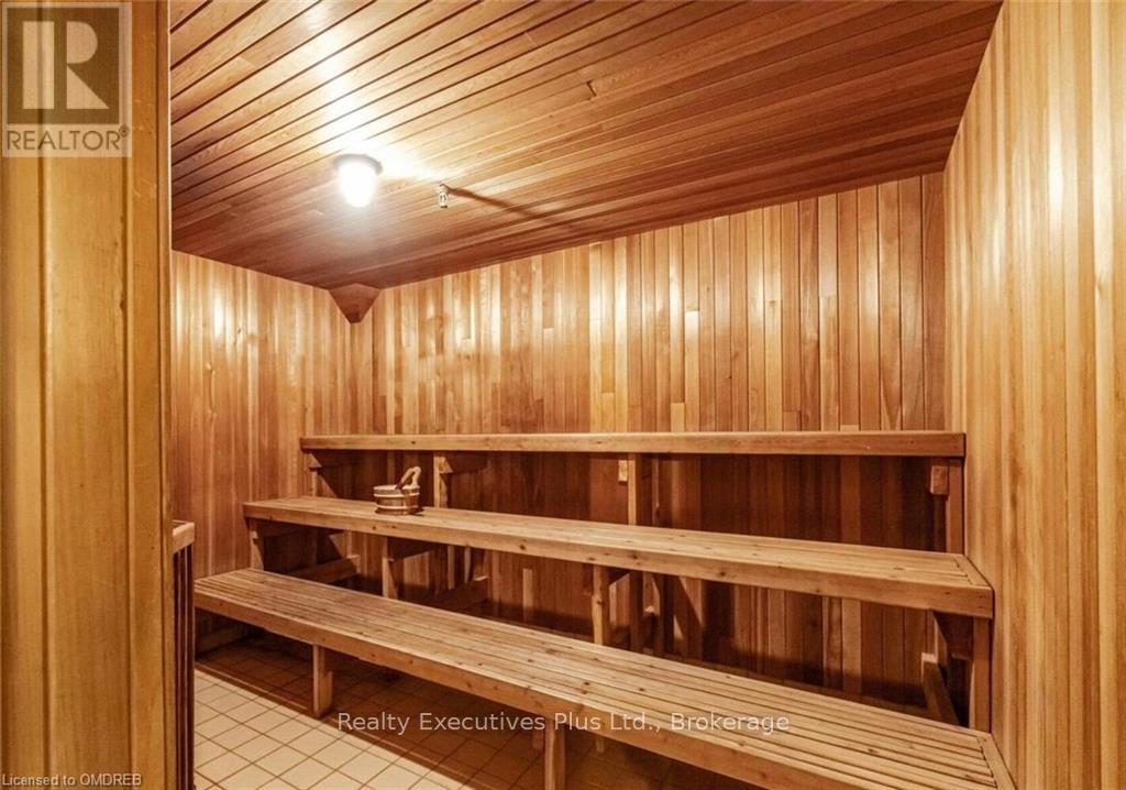 202 - 2175 Marine Drive, Oakville, Ontario  L6L 5L5 - Photo 35 - W10433005