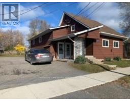 UNIT 1 - 130 NELSON STREET, Gravenhurst, Ontario