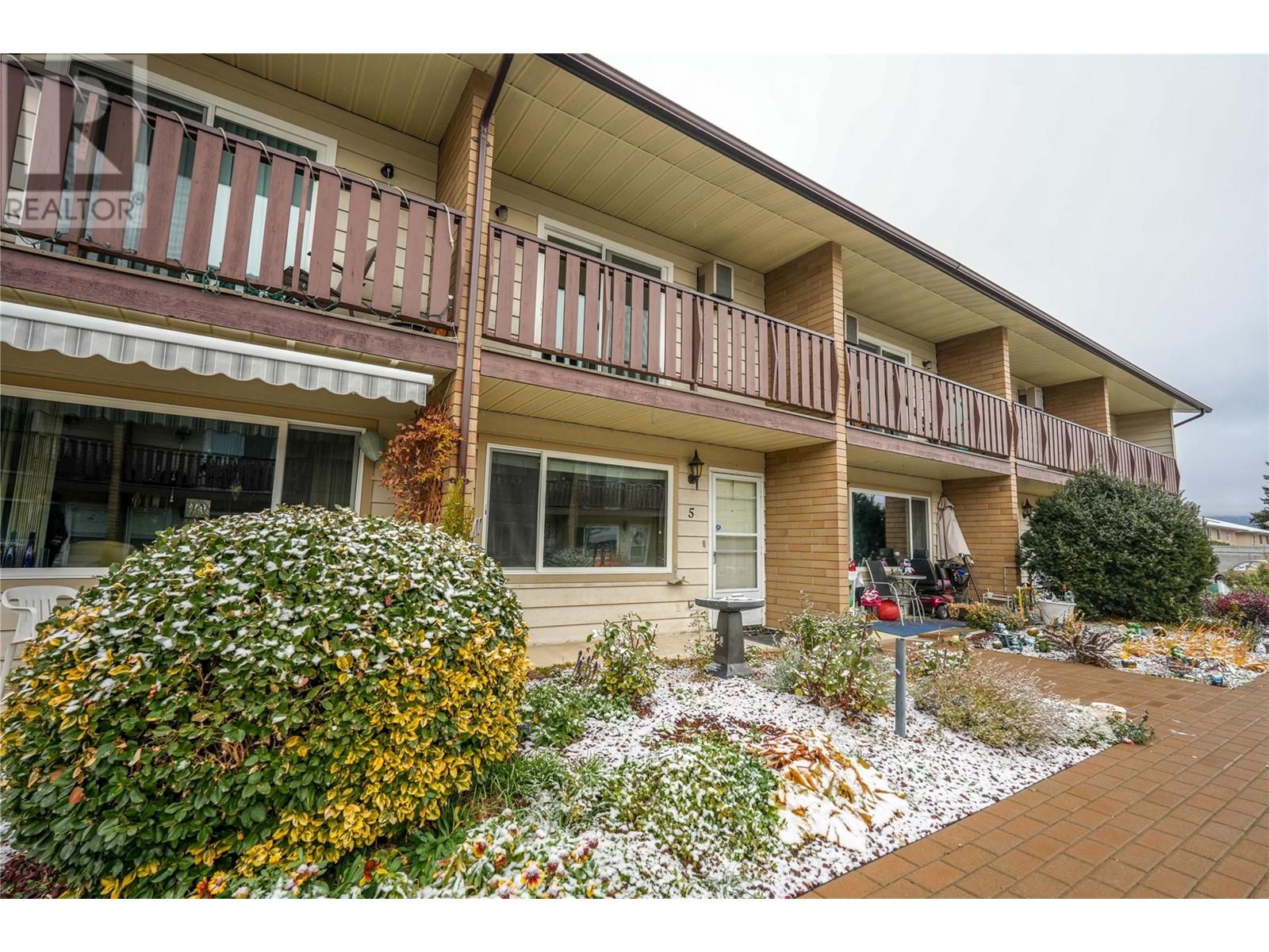 13707 Dickson Avenue Unit# 5, Summerland, British Columbia  V0H 1Z0 - Photo 2 - 10328805