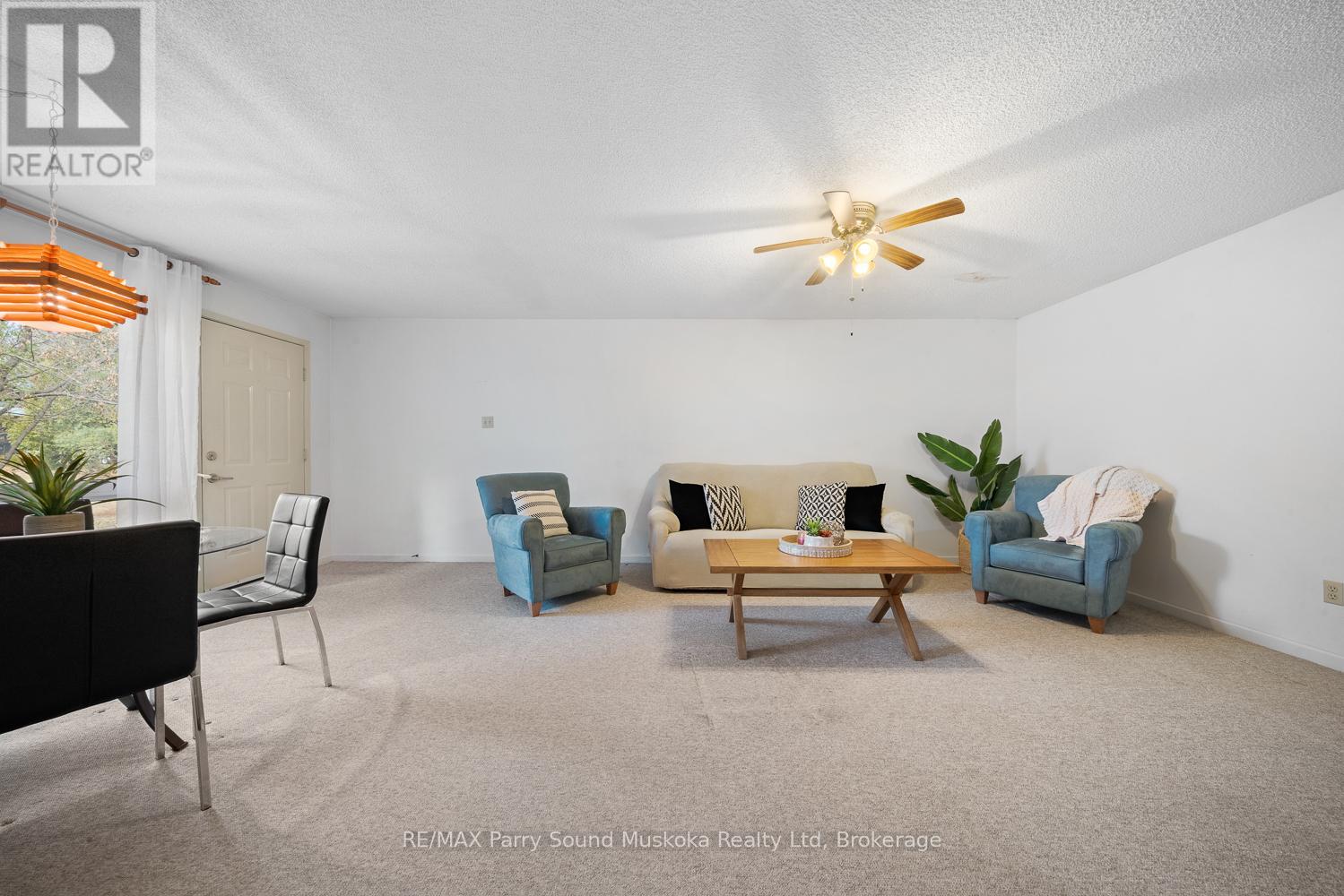 105 - 1 Georgian Bay Avenue, Parry Sound, Ontario  P2A 3B1 - Photo 4 - X11893095