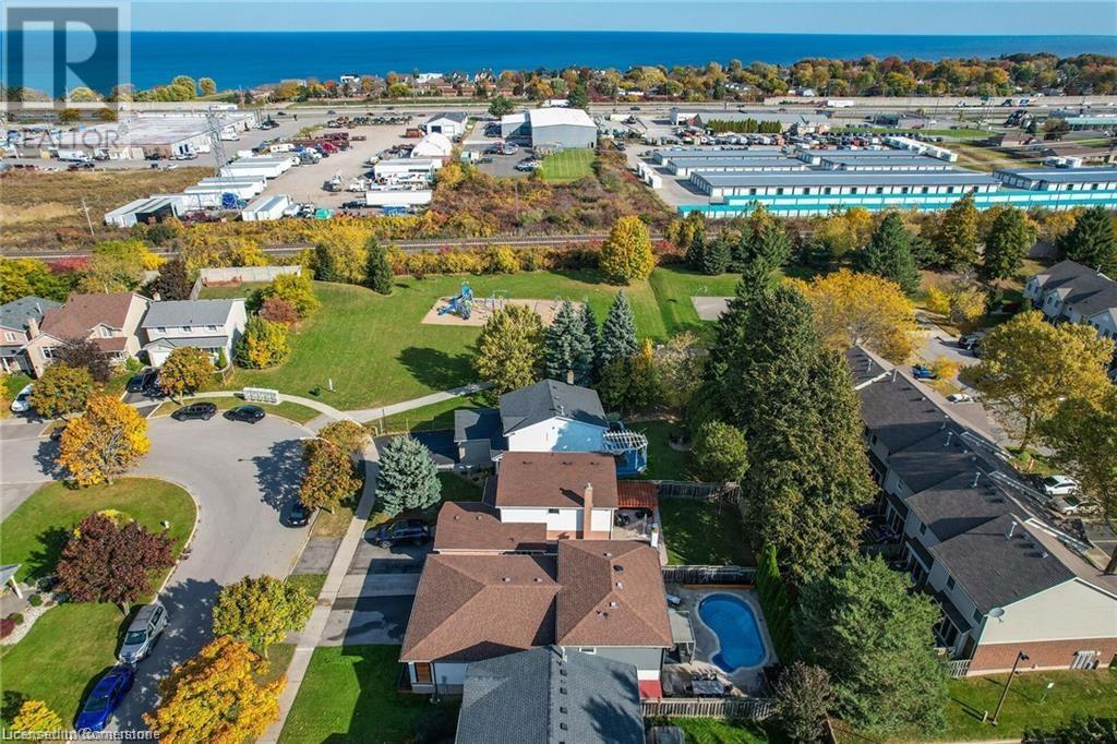 18 Merritt Crescent, Grimsby, Ontario  L3M 4X5 - Photo 34 - 40671452