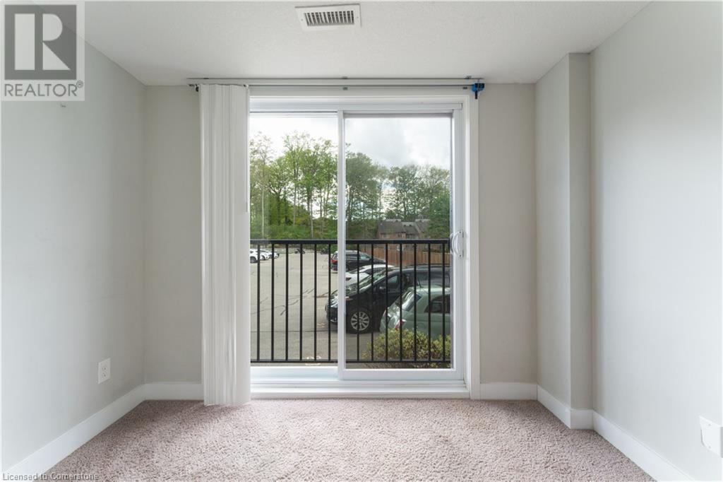 190 Century Hill Drive Unit# 11a, Kitchener, Ontario  N2E 2W6 - Photo 7 - 40684525