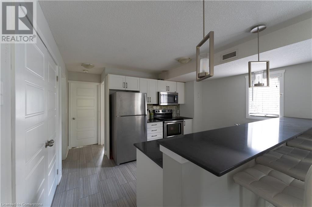 190 Century Hill Drive Unit# 11a, Kitchener, Ontario  N2E 2W6 - Photo 9 - 40684525