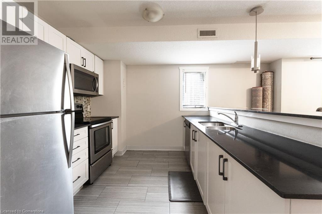 190 Century Hill Drive Unit# 11a, Kitchener, Ontario  N2E 2W6 - Photo 8 - 40684525