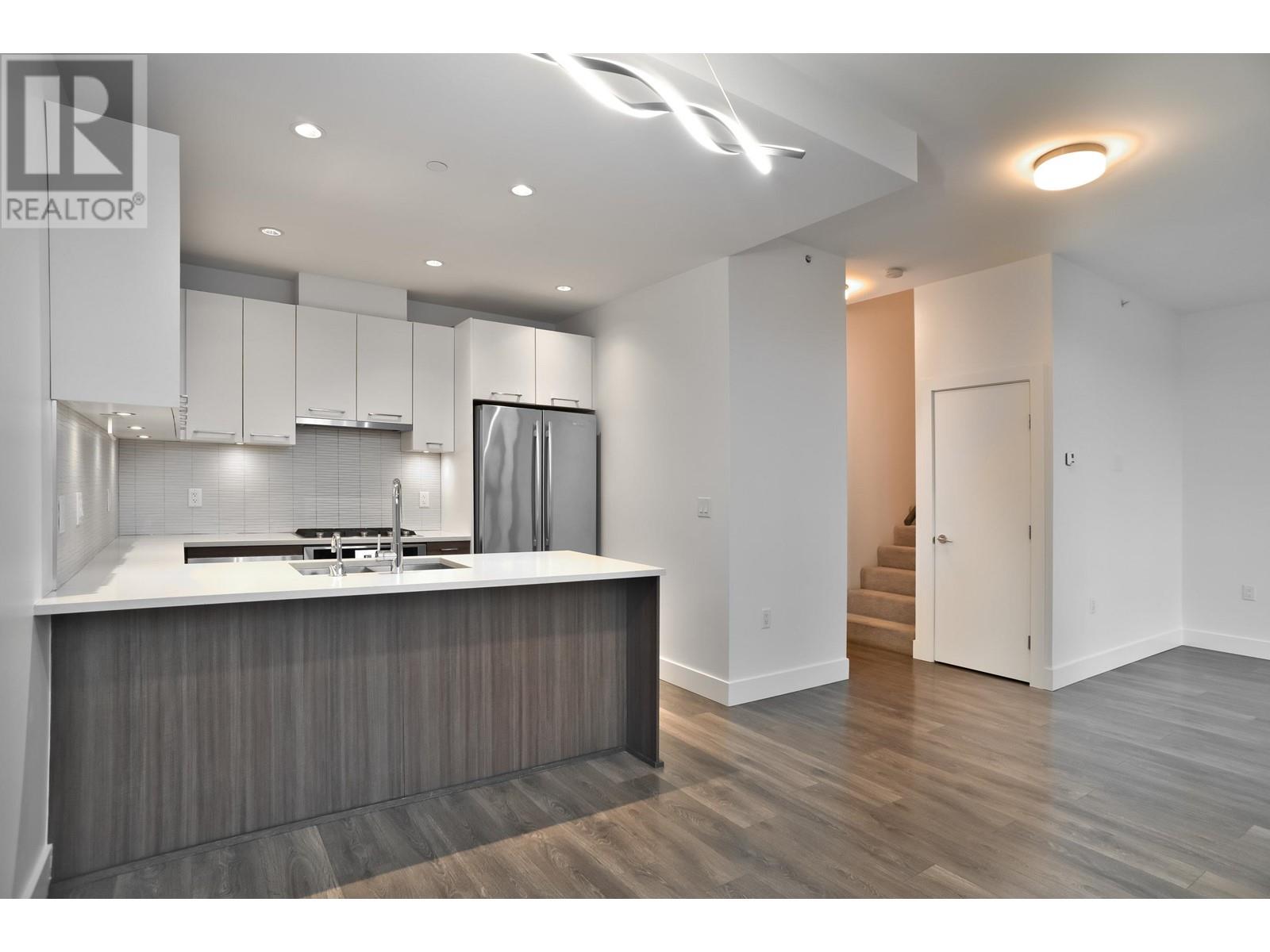 4 8598 River District Crossing, Vancouver, British Columbia  V5S 0C1 - Photo 4 - R2950041