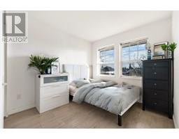 25 7238 18TH AVENUE, Burnaby, British Columbia