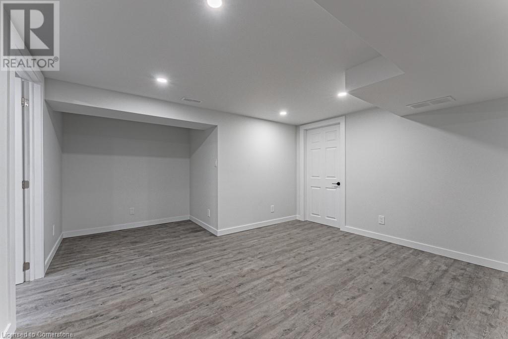 42 Dunsdon (Lower Unit) Street, Brantford, Ontario  N3R 3J3 - Photo 9 - 40683449