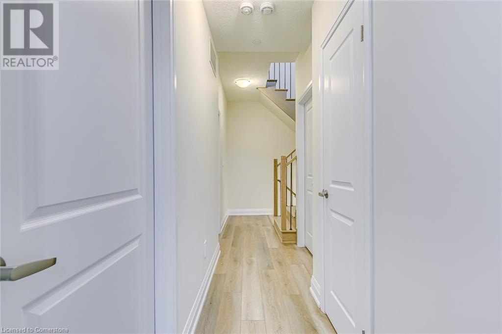 1577 Rose Way Unit# 105Milton, Ontario  L9E 1N4 - Photo 19 - 40685260