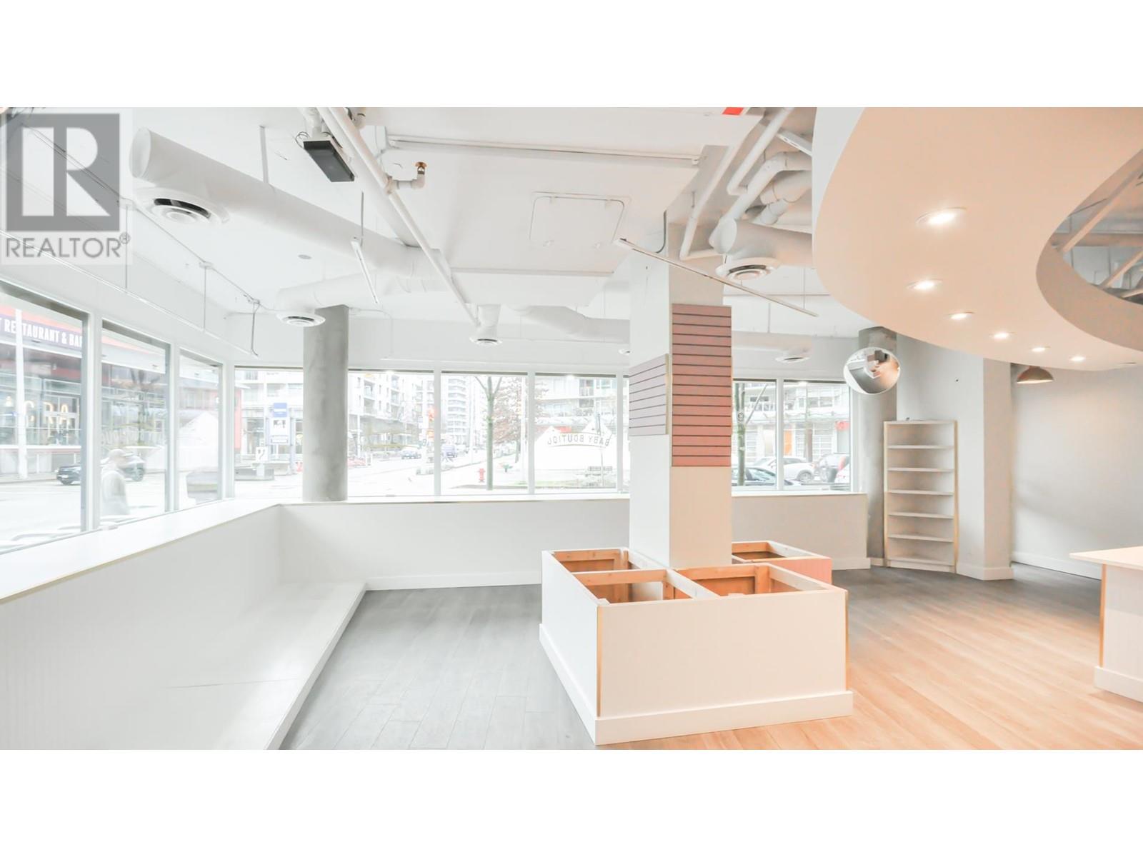 Listing Picture 7 of 22 : 1703 MANITOBA STREET, Vancouver / 溫哥華 - 魯藝地產 Yvonne Lu Group - MLS Medallion Club Member