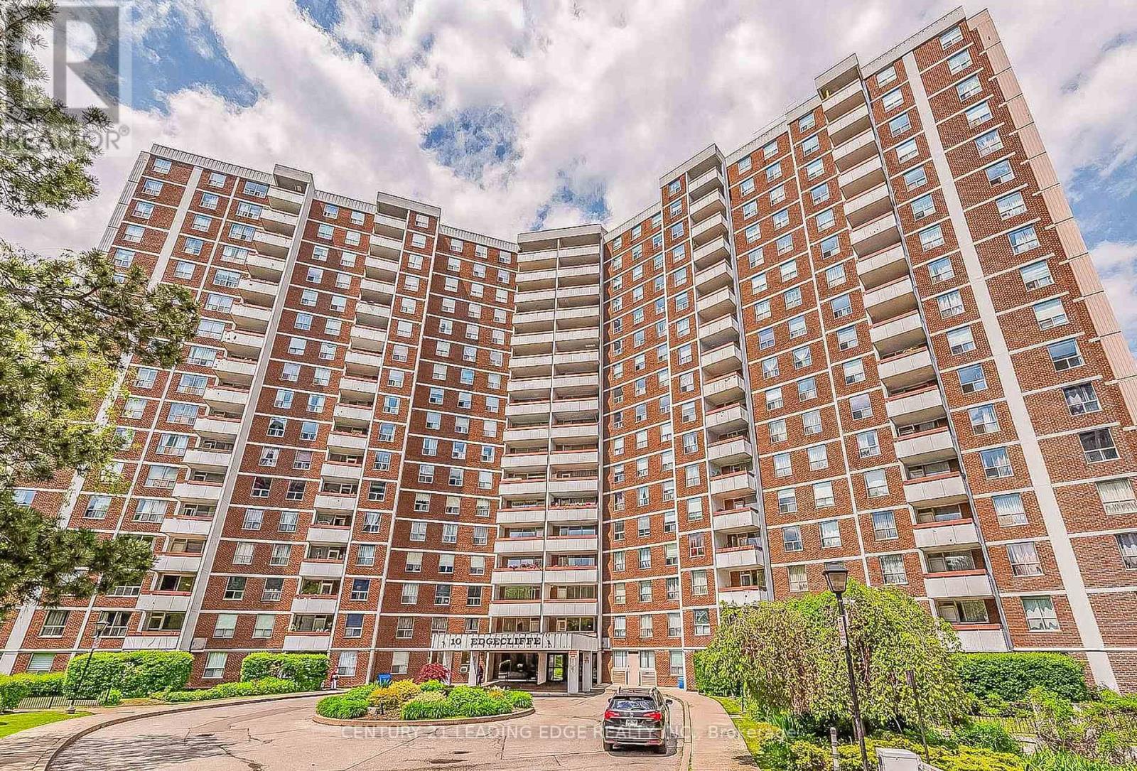 Ph04 - 10 Edgecliff Golfway, Toronto, Ontario  M3C 3A3 - Photo 2 - C11892508