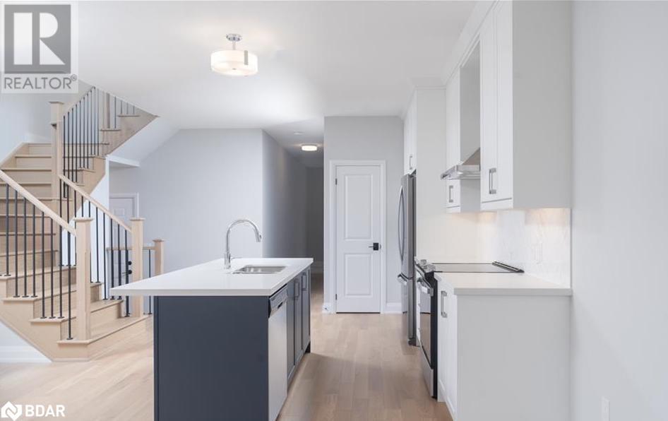 34 Periwinkle Road, Midhurst, Ontario  L9X 2C8 - Photo 5 - 40685244