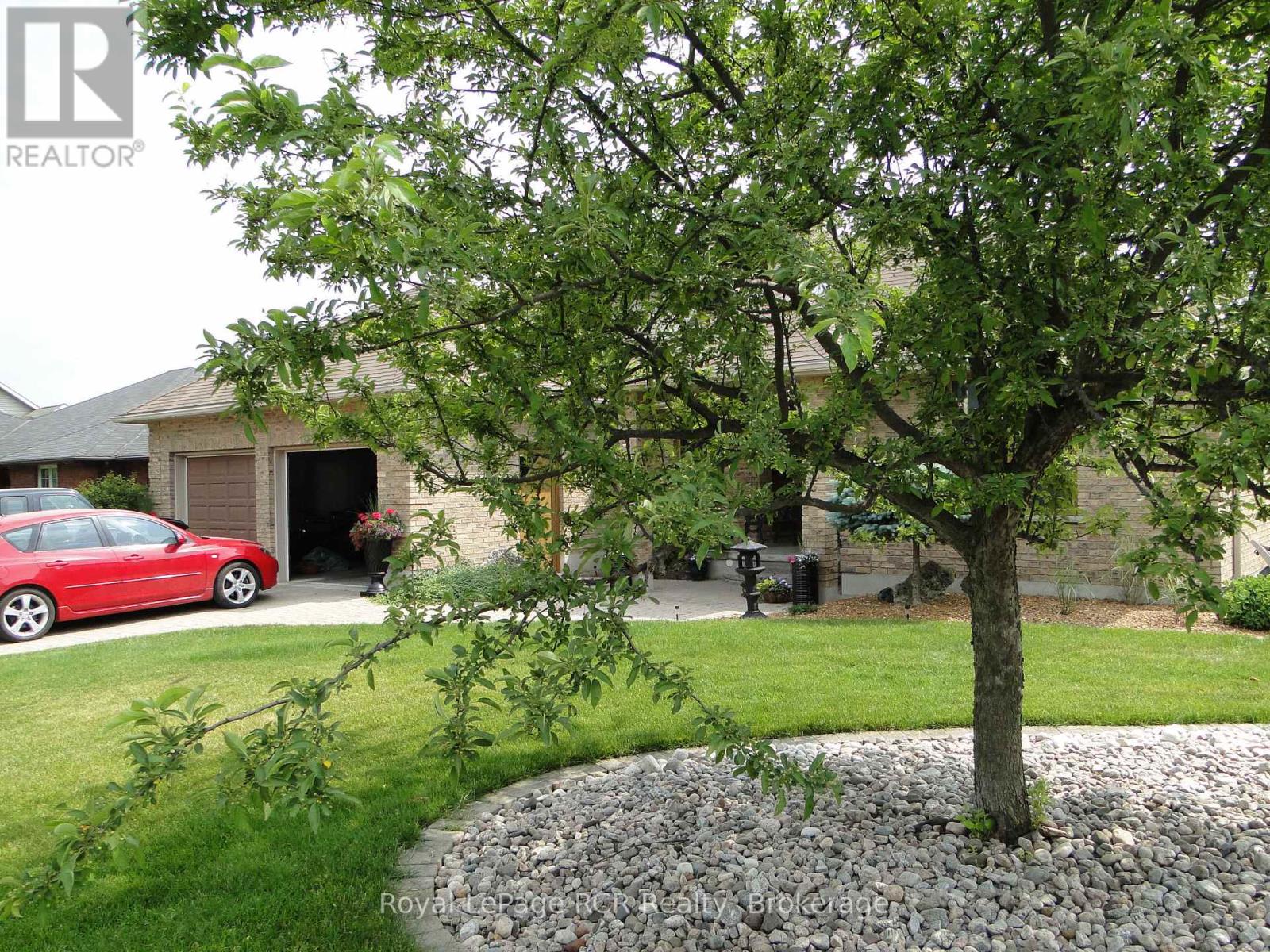 Property at 705 21ST A AVENUE image 4