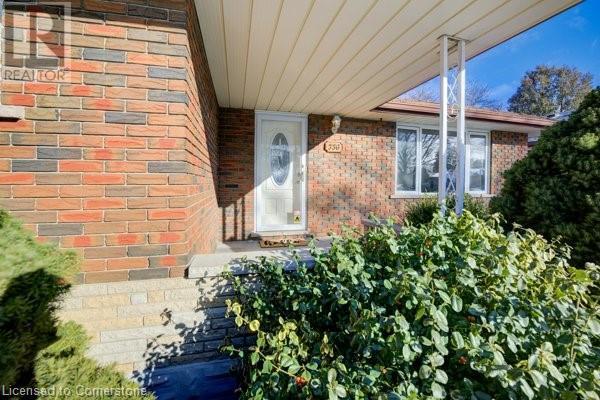 336 Vanier DriveKitchener, Ontario  N2C 1J9 - Photo 4 - 40685288