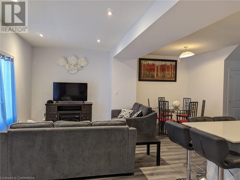 448 Blackburn Drive Unit# 13, Brantford, Ontario  N3T 0X2 - Photo 7 - 40685321