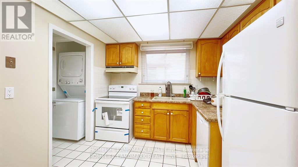 Upper P - 57 Painswick Crescent, Toronto, Ontario  M2J 3M5 - Photo 4 - C11893338
